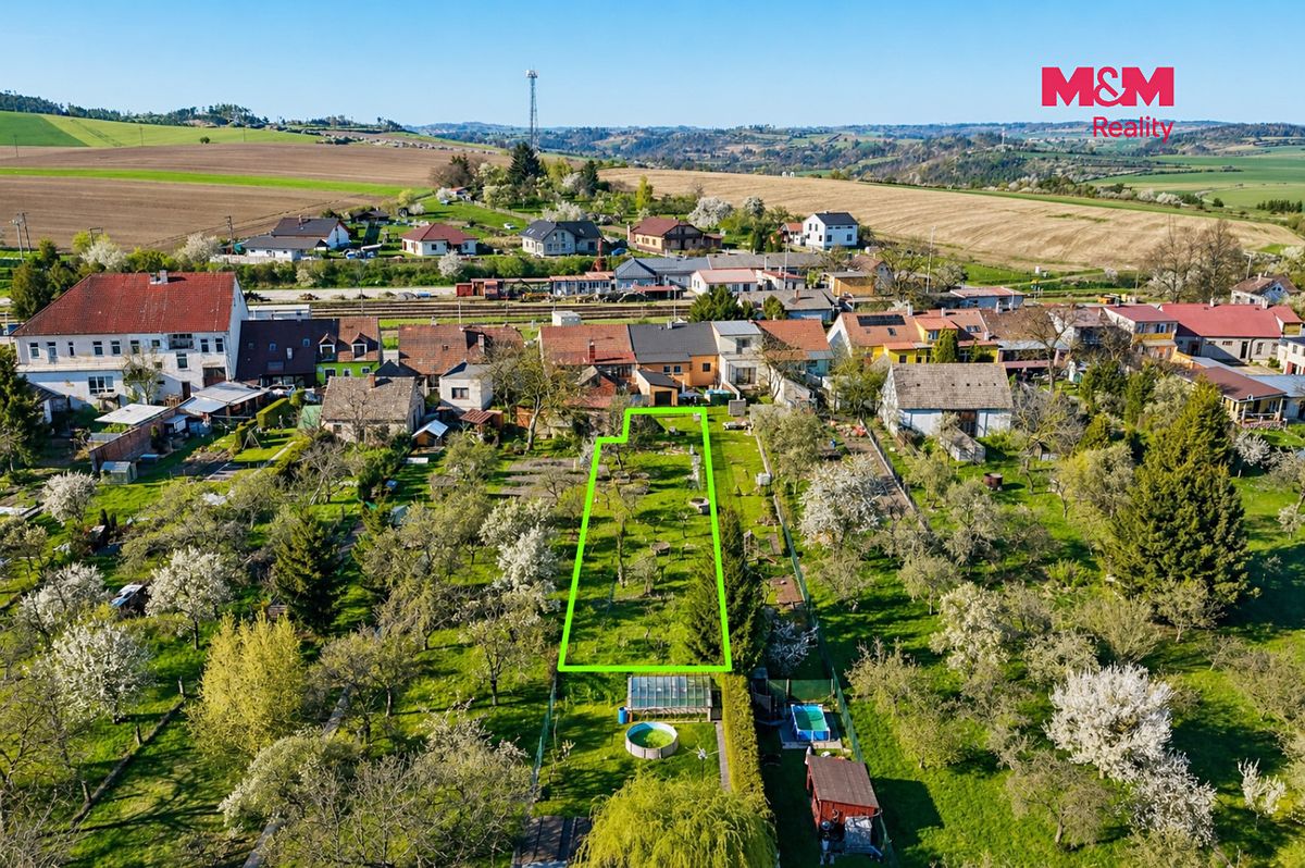 Prodej zahrady 748 m² – fotografie 3