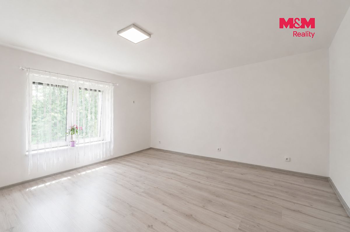 Prodej rodinného domu 50 m², pozemek 216 m² – fotografie 4