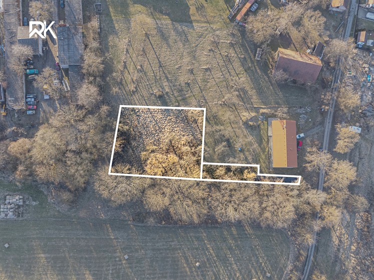 Prodej pozemku, 1 643 m² (1 z 21)
