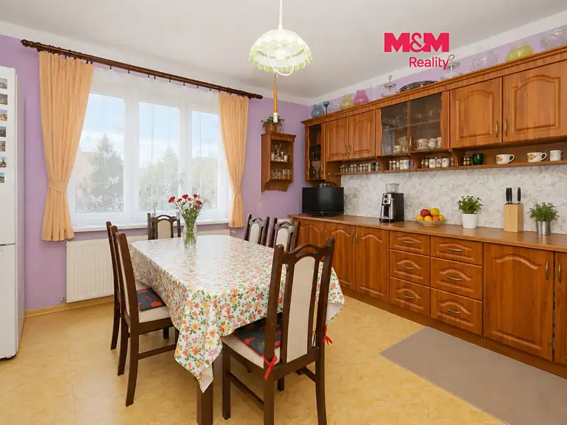 Prodej rodinného domu 180 m², pozemek 662 m², Ledeč nad Sázavou – náhled fotky 1