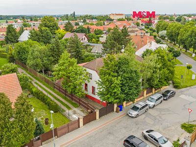 Prodej rodinného domu 220 m², pozemek 1023 m²