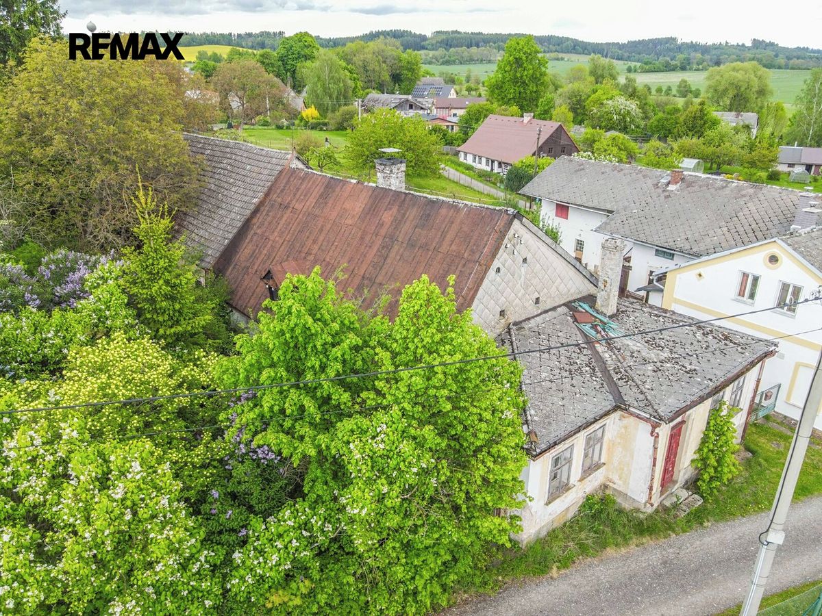 Prodej rodinného domu 350 m², pozemek 641 m² – fotografie 5