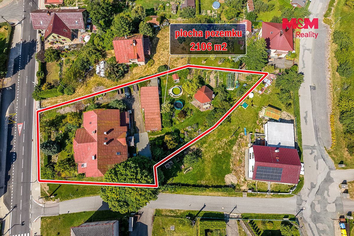Prodej rodinného domu 263 m², pozemek 2106 m² – fotografie 2