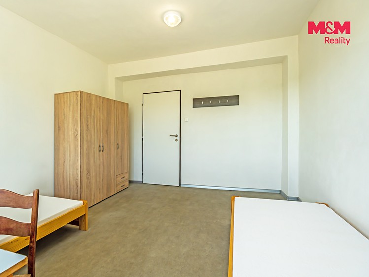 Комерційне приміщення на продаж, 380 м² (7 з 27)