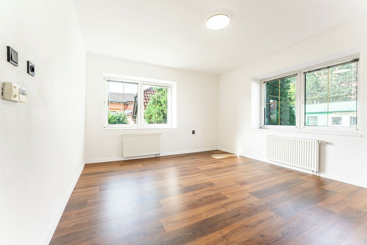 Pronájem bytu 3+1 82 m² – fotografie 2