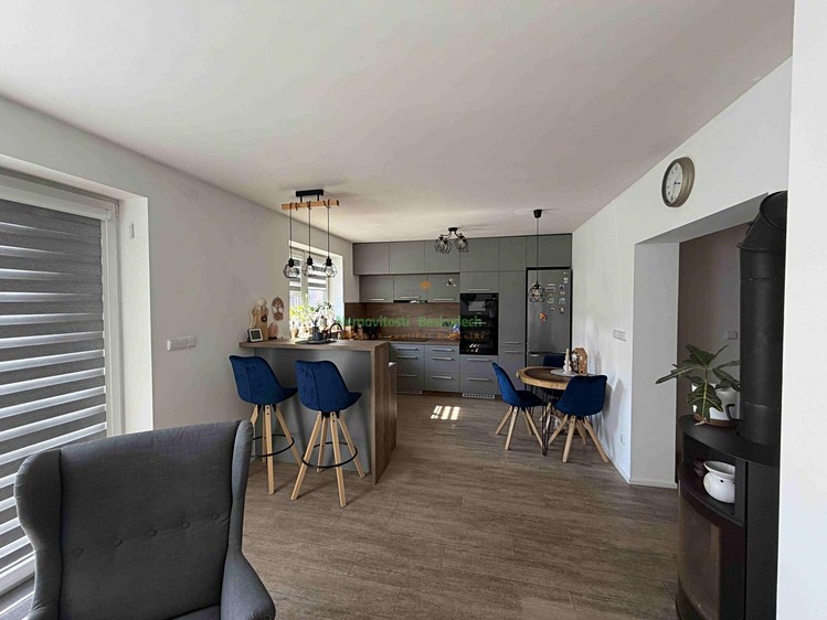 Prodej domu, 180 m² (4 z 34)