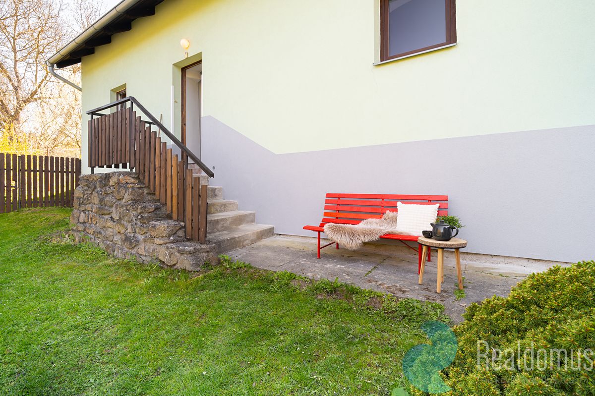 Prodej chalupy 225 m², pozemek 697 m² – fotografie 3