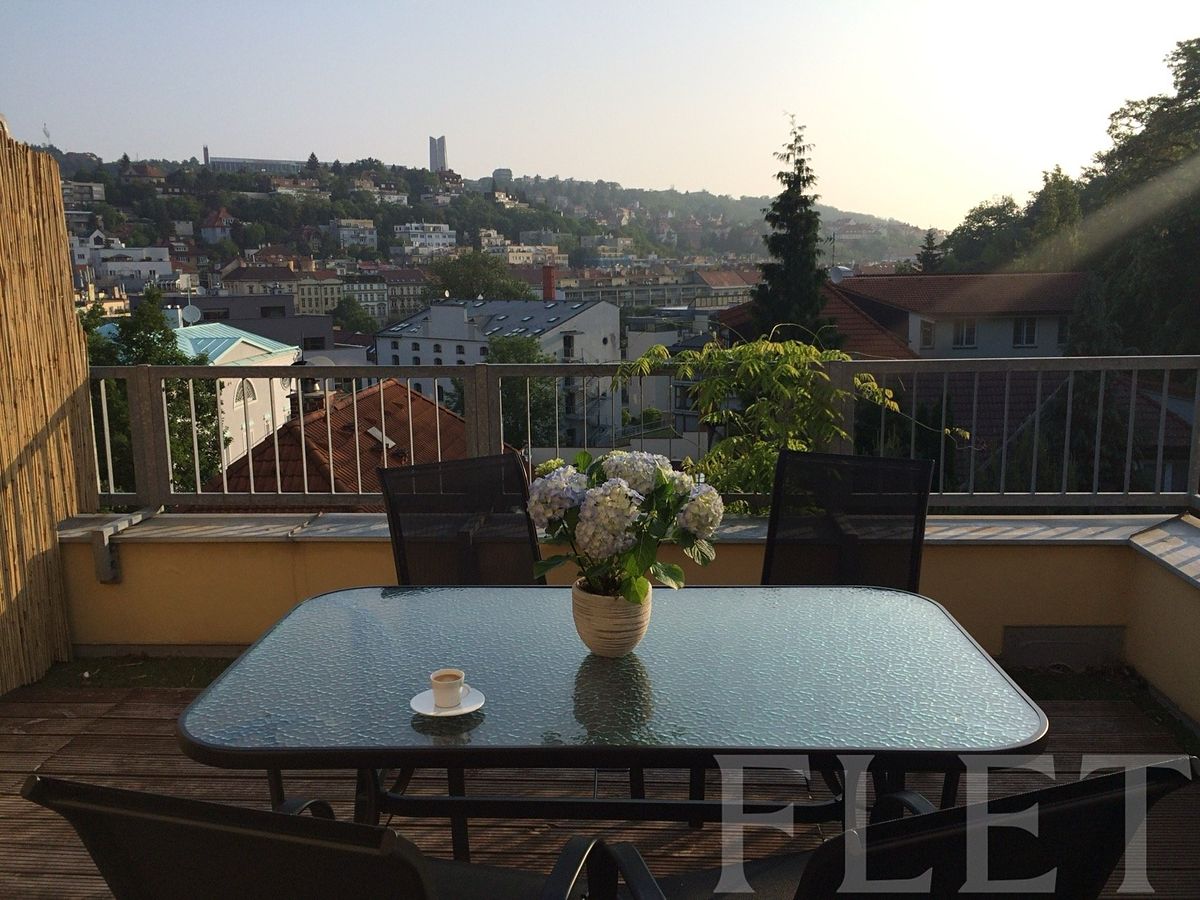 Prodej bytu 2+kk 58 m²