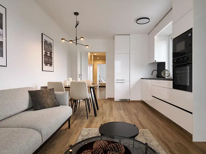Pronájem bytu 3+kk 68 m², Praha – náhled fotky 2