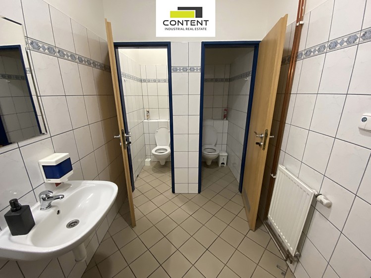 Pronájem komerčního prostoru, 670 m² (21 z 21)