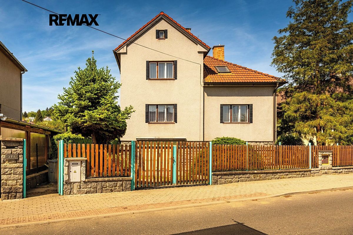 Prodej rodinného domu 145 m², pozemek 1073 m²