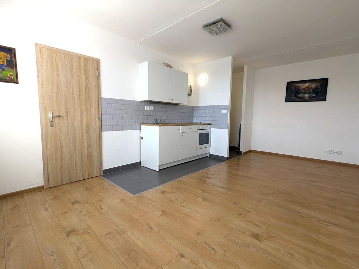 Pronájem bytu 2+kk 34 m²