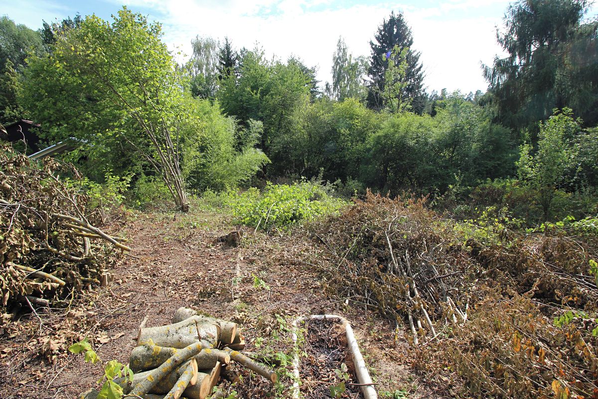 Prodej stavebního pozemku 1000 m², Psáry – fotka 1 z 3