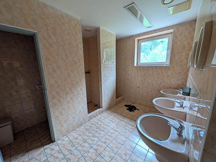 Prodej komerčního prostoru, 12 000 m² (23 z 25)