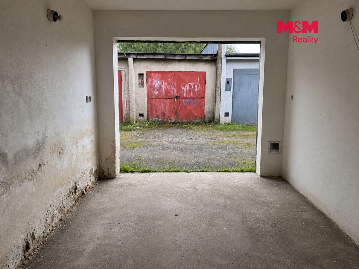 Prodej garáže 18 m² – fotografie 4