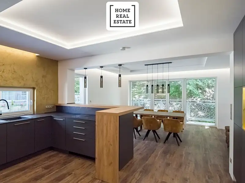 Prodej bytu 4+kk 171 m², Karlovy Vary – náhled fotky 1