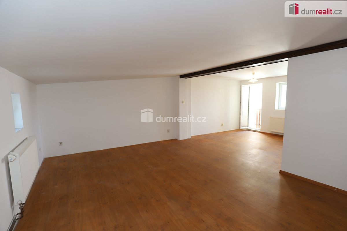 Pronájem bytu 2+1 68 m² – fotografie 4