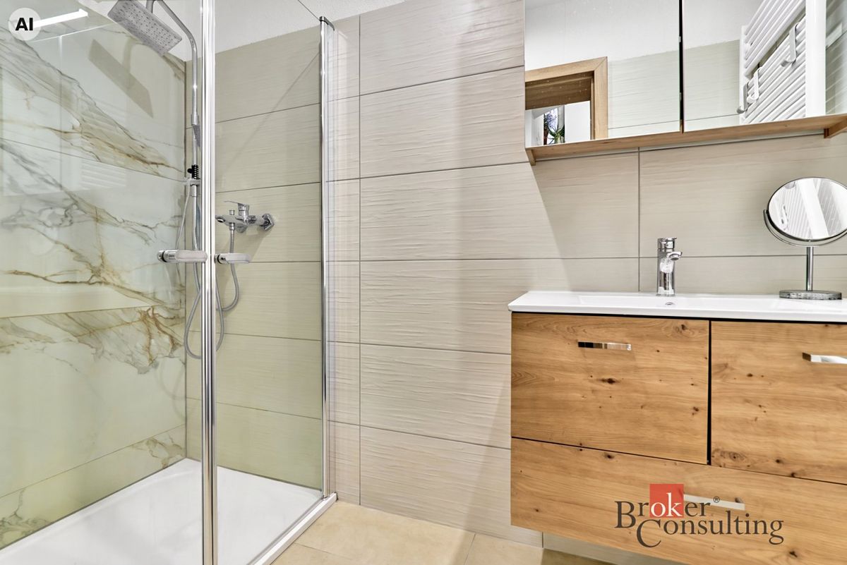 Prodej rodinného domu 190 m², pozemek 1100 m² – fotografie 5