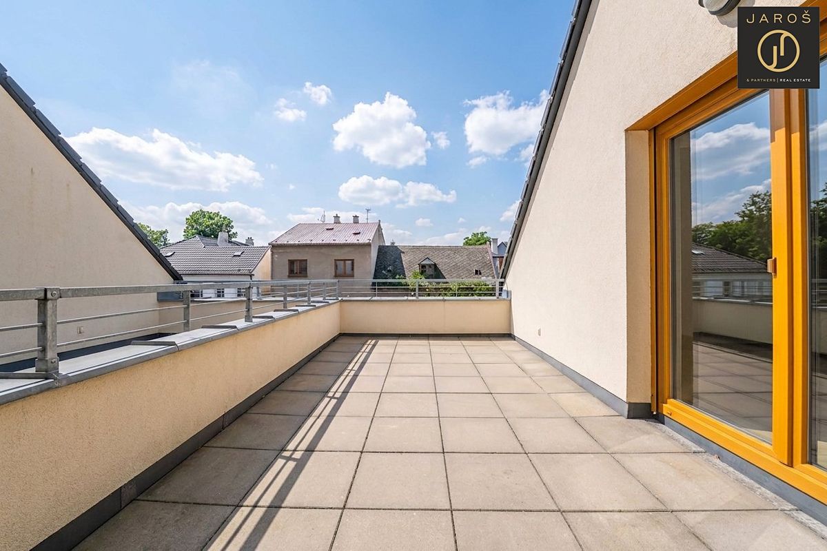 Prodej rodinného domu 178 m², pozemek 295 m² – fotografie 4