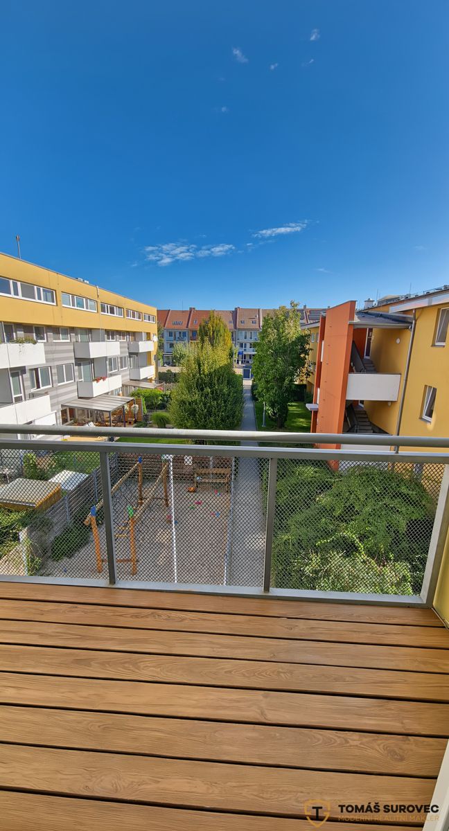 Pronájem bytu 3+kk 82 m² – fotografie 5