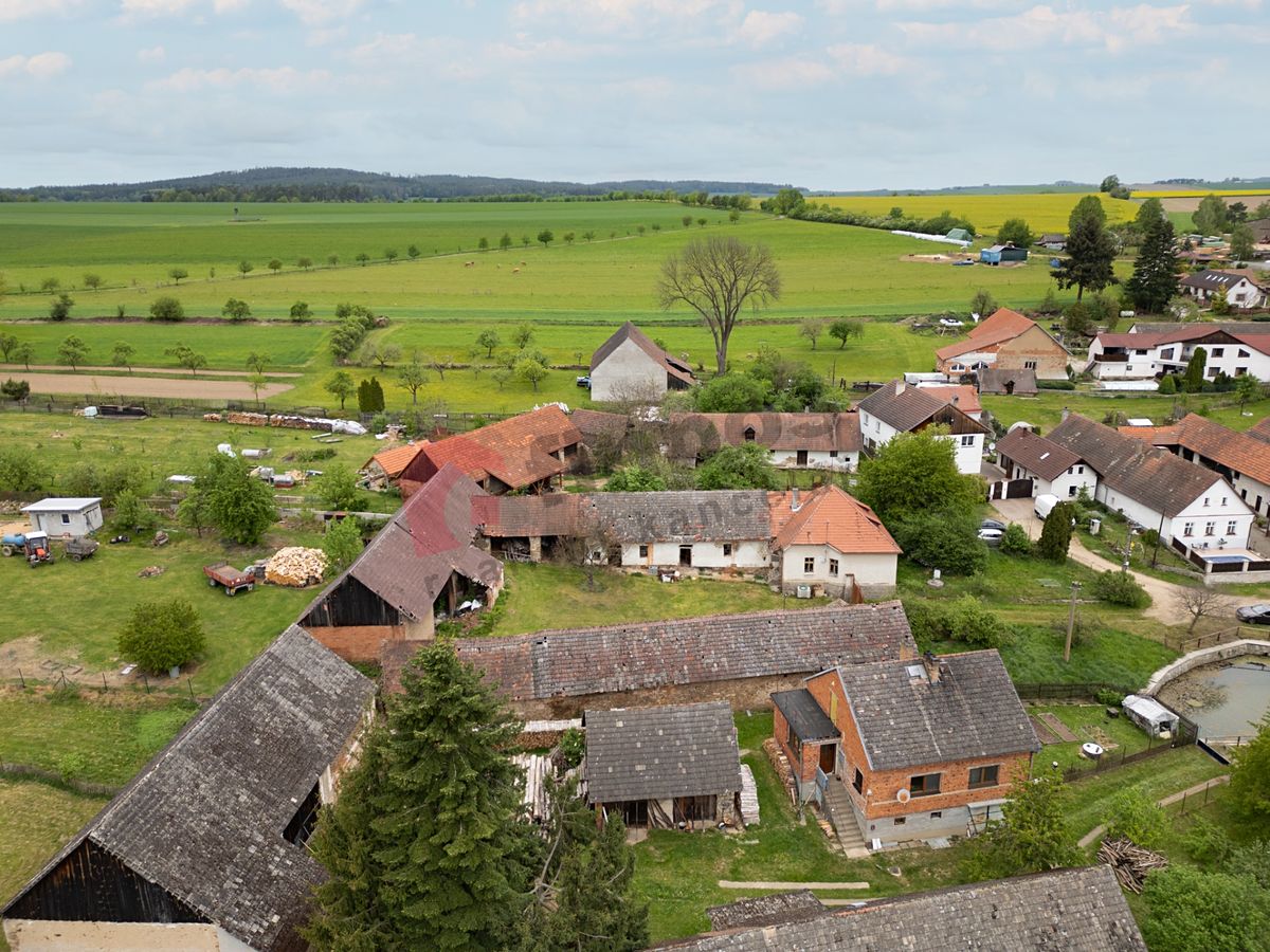 Prodej zemědělské usedlosti 125 m², pozemek 1792 m² – fotografie 3