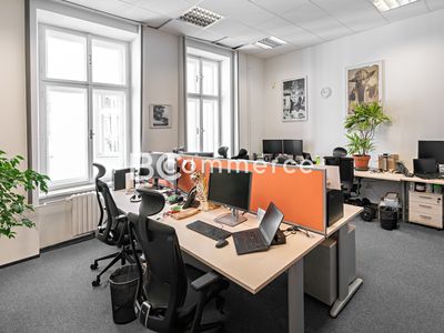 Pronájem kanceláře 155 m²