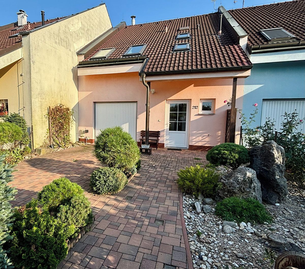 Prodej rodinného domu 156 m², pozemek 327 m²