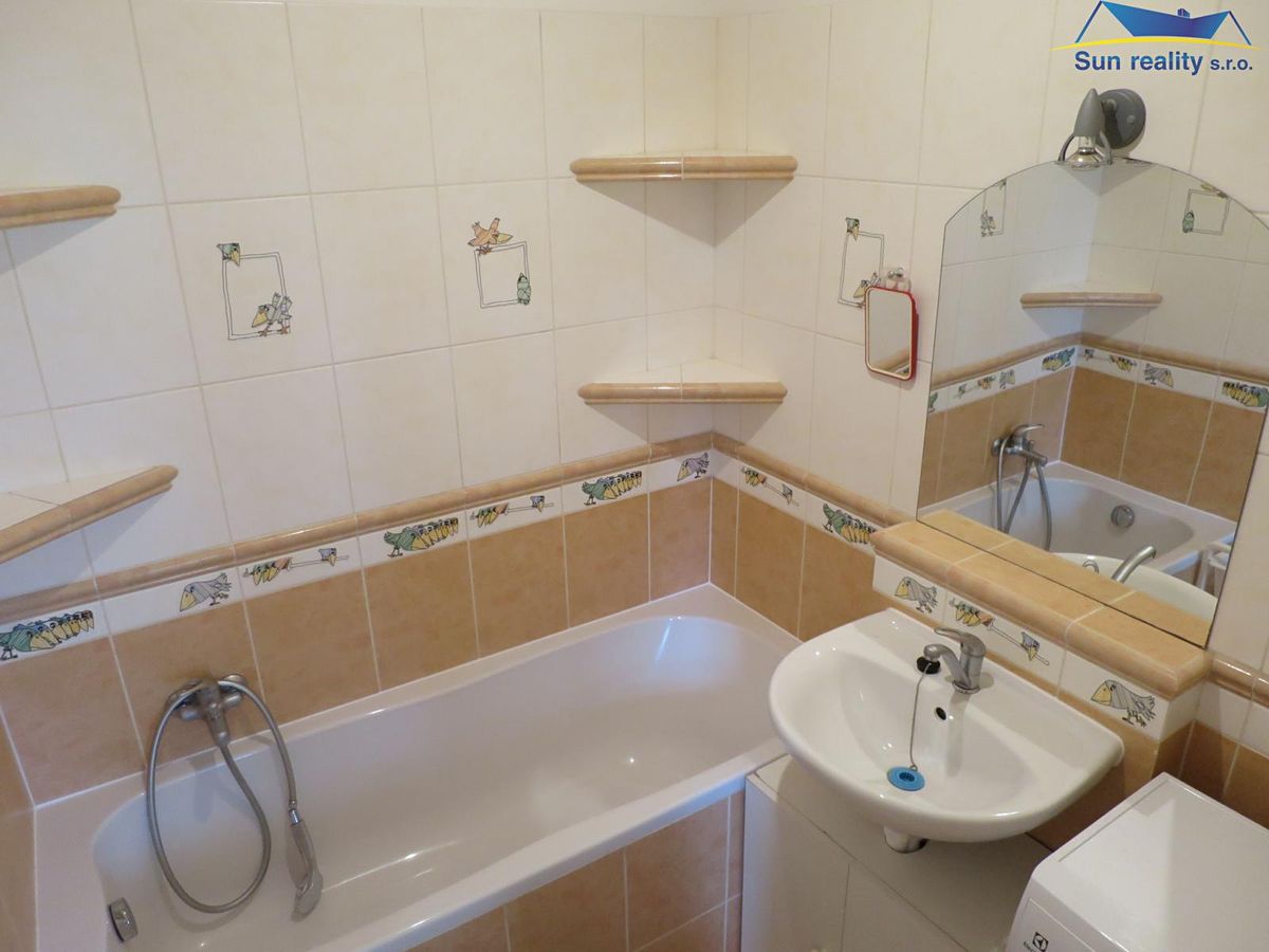 Pronájem bytu 2+1 58 m² – fotografie 5