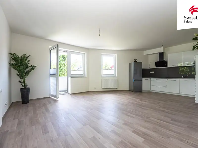 Prodej bytu 3+kk 74 m², Břežany II – náhled fotky 2