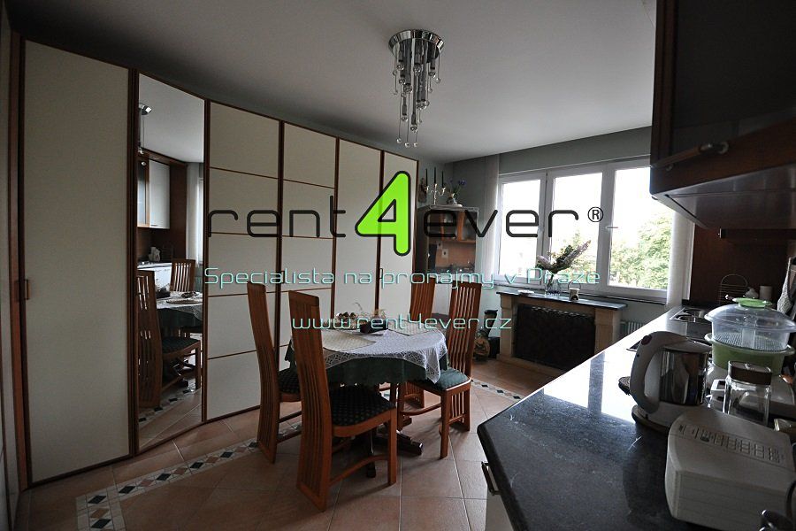 Pronájem bytu 1+1 56 m² – fotografie 3