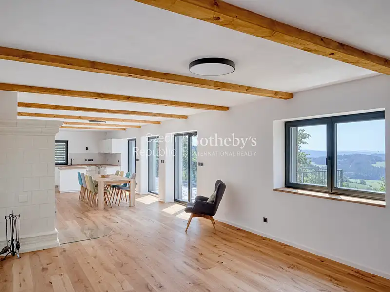 Prodej rodinného domu 320 m², pozemek 3012 m², Malšín – náhled fotky 2