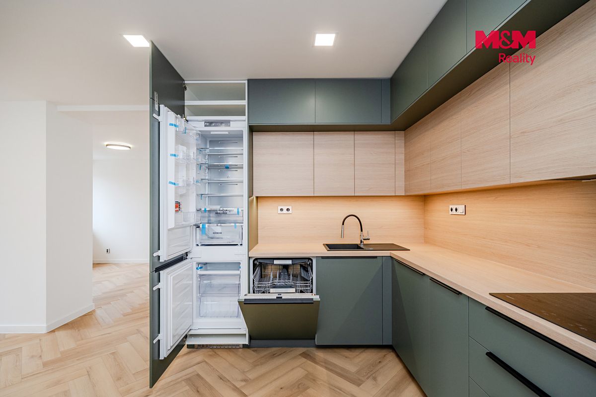 Prodej bytu 4+kk 80 m² – fotografie 3