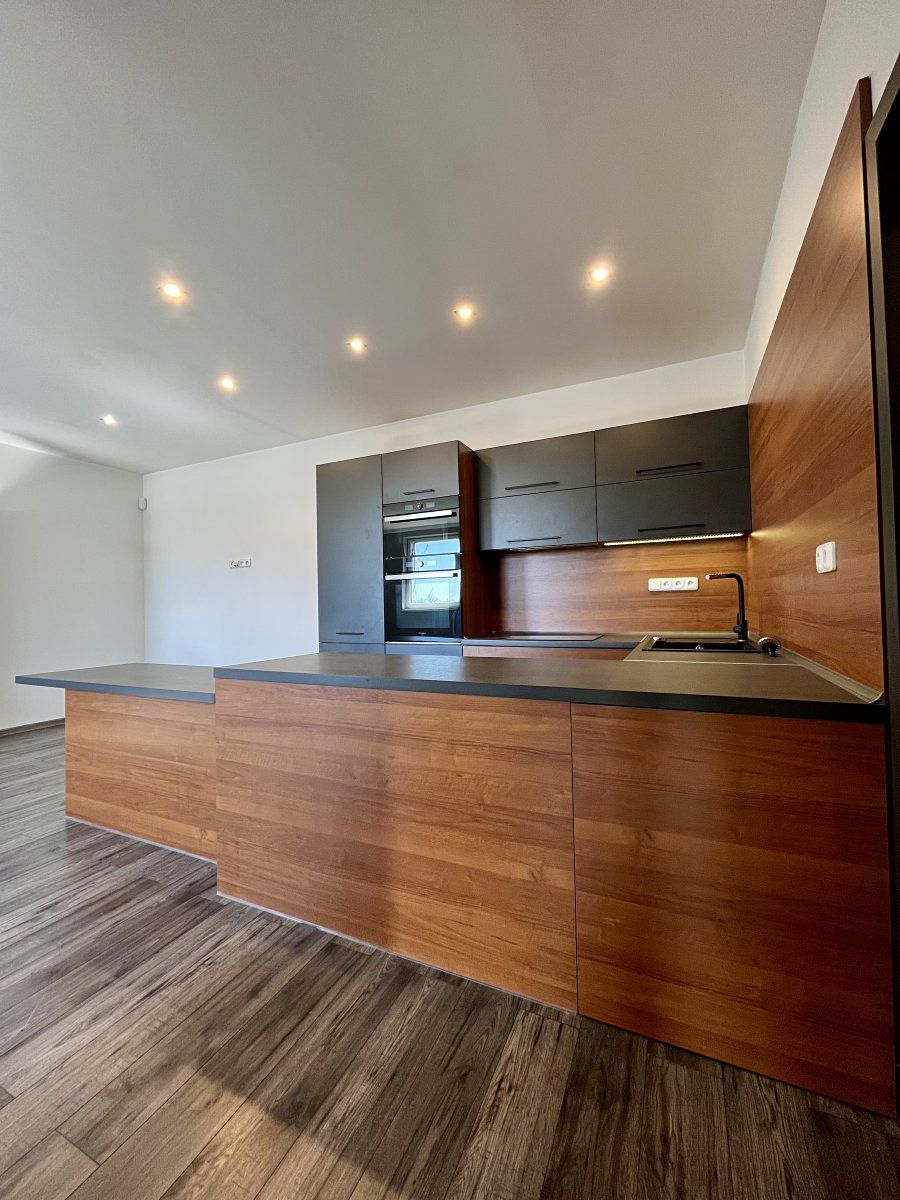Pronájem bytu 3+kk 59 m² – fotografie 5