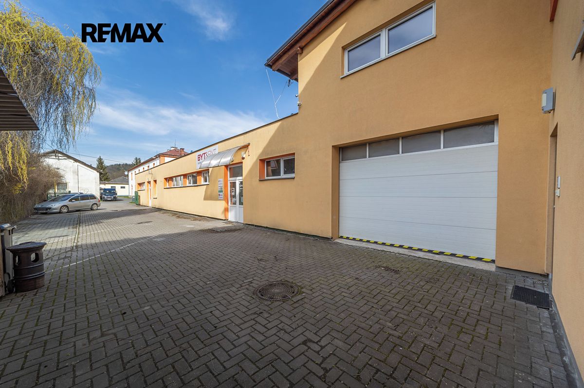 Pronájem obchodního prostoru 330 m² – fotografie 3