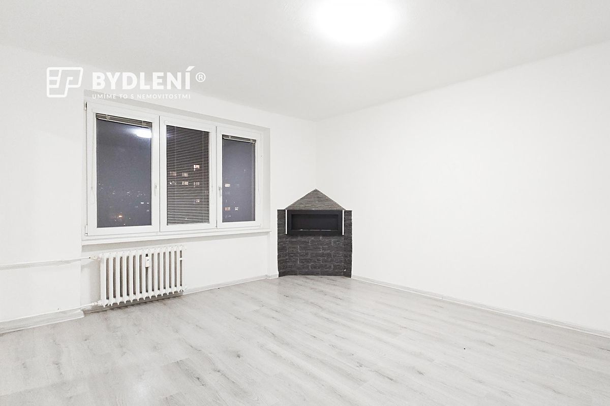 Pronájem bytu 2+1 54 m² – fotografie 4