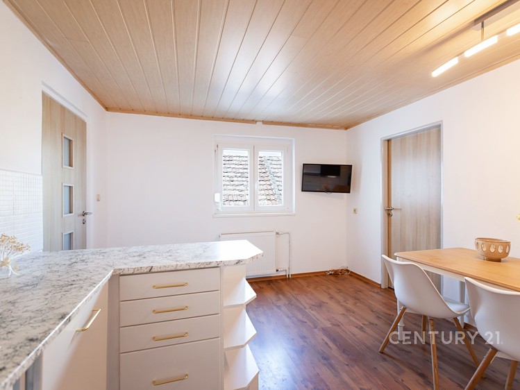 Будинок на продаж, 231 м² (14 з 42)