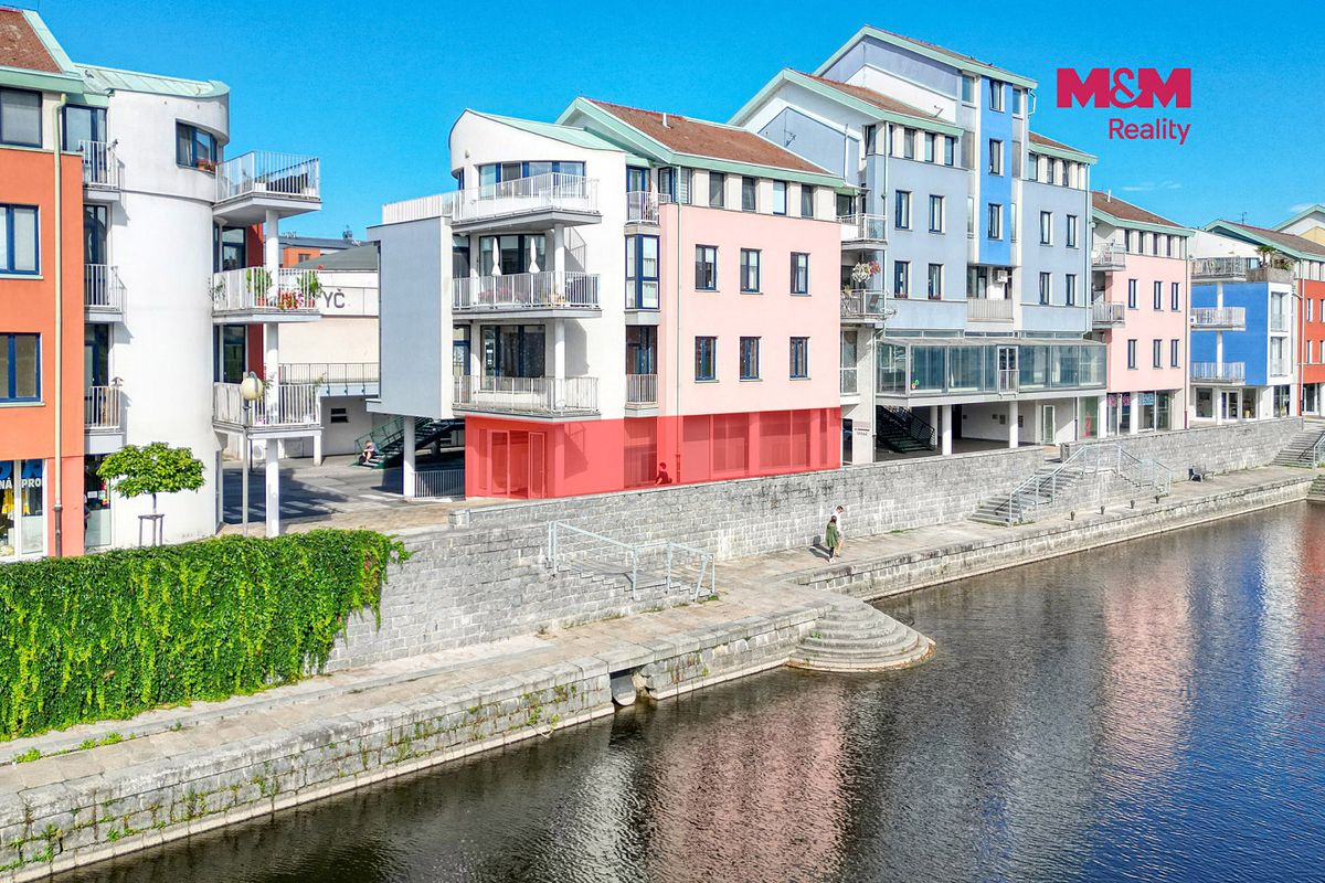 Prodej kanceláře 53 m² – fotografie 2