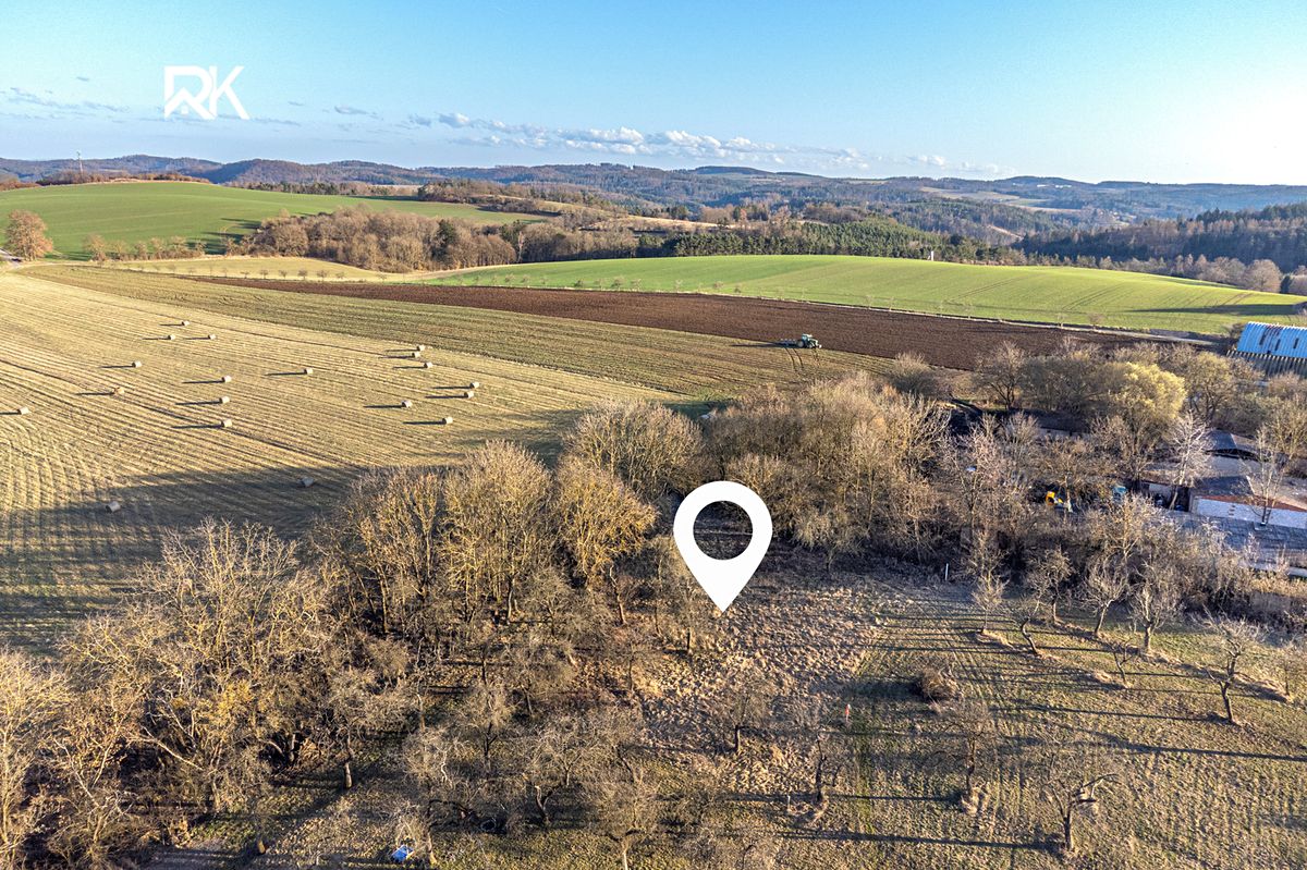 Prodej stavebního pozemku 1643 m² – fotografie 4