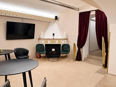 Комерційне приміщення в оренду, 256 м² (3 з 12)