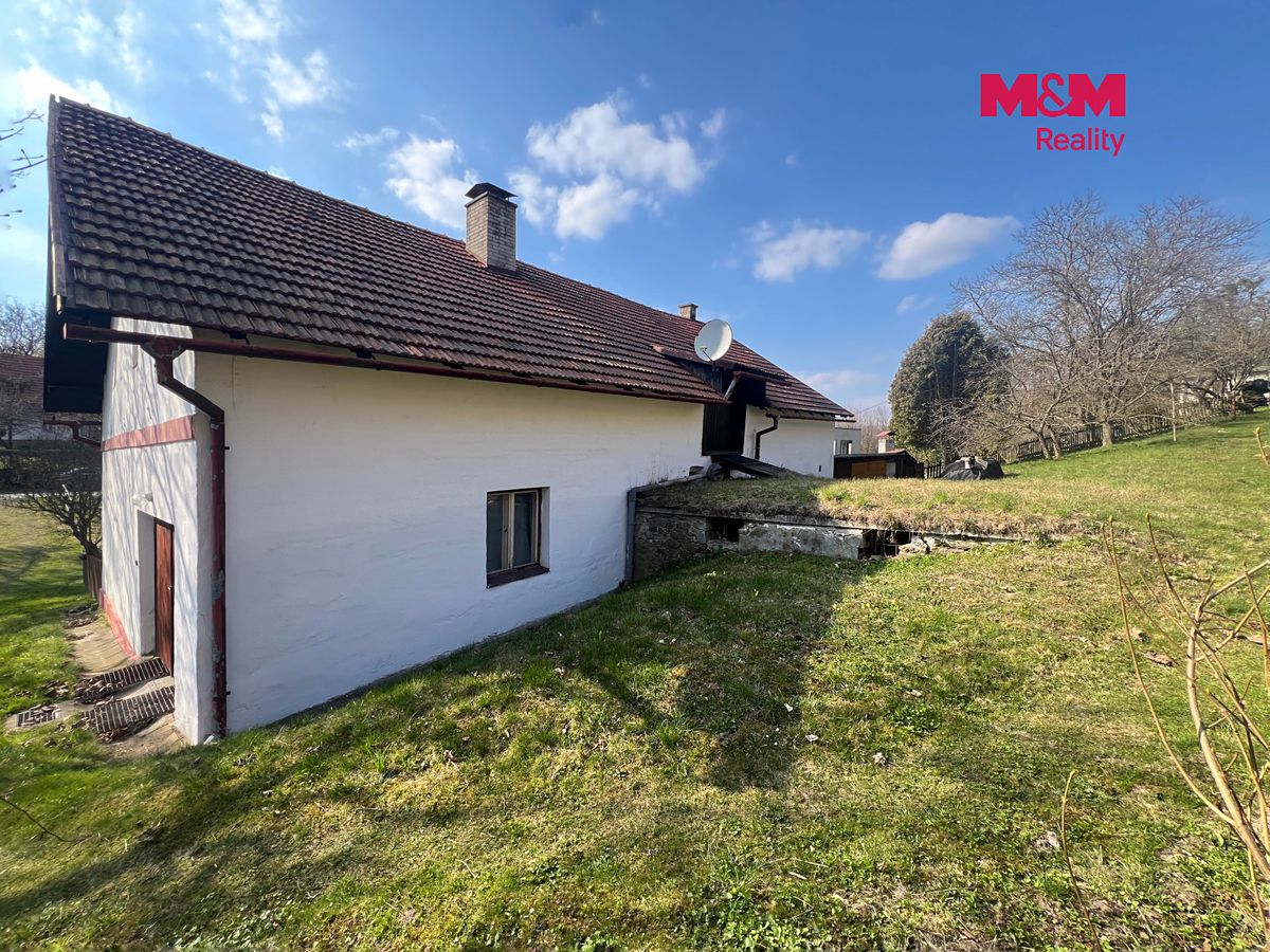 Prodej rodinného domu 120 m², pozemek 1105 m² – fotografie 5
