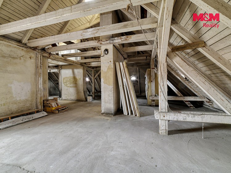 Квартира 4+1 на продаж, 199 м² (23 з 30)