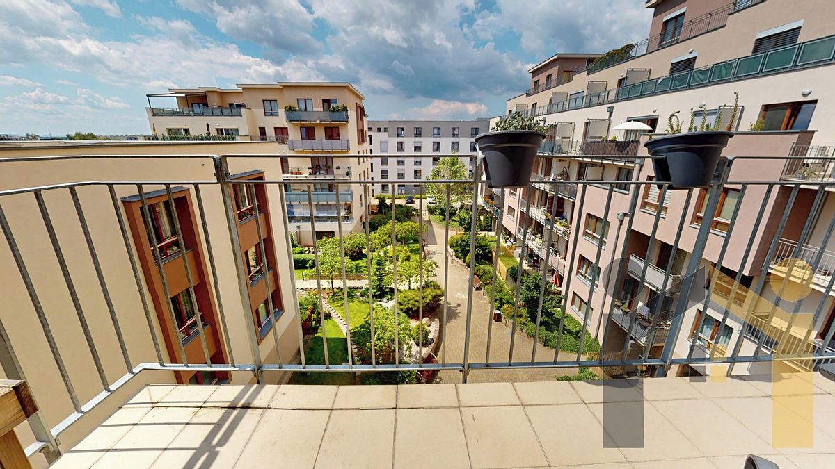 Pronájem bytu 3+kk 76 m² – fotografie 4