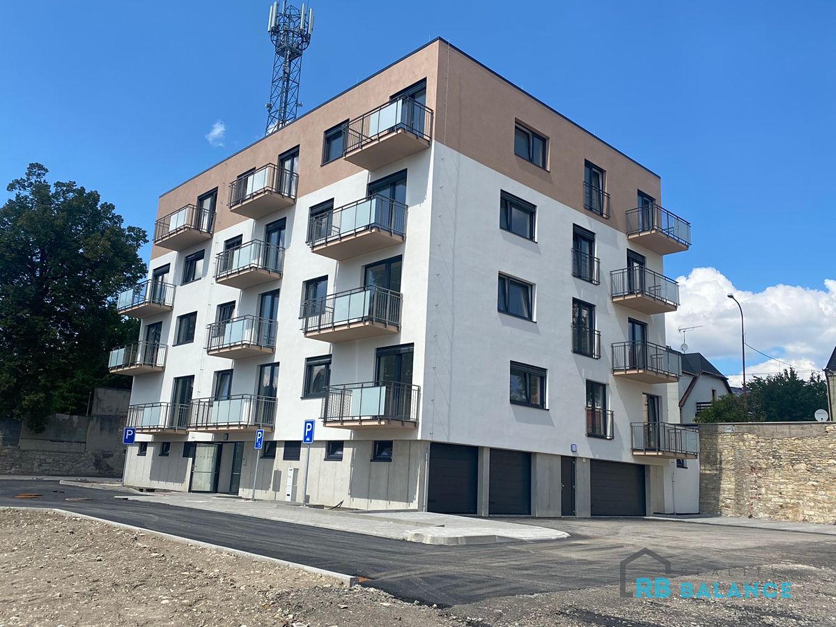 Pronájem bytu 1+kk 39 m²