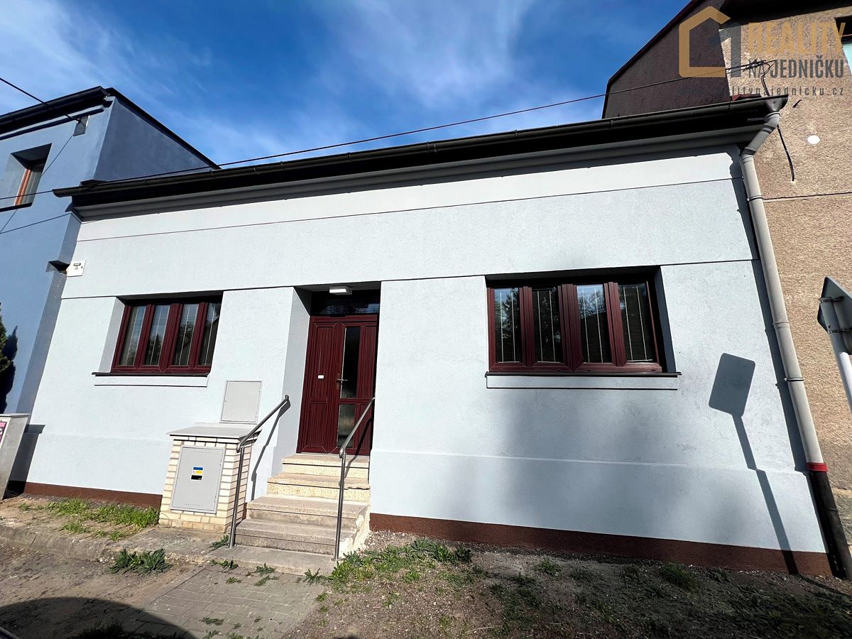 Prodej rodinného domu 76 m², pozemek 361 m²