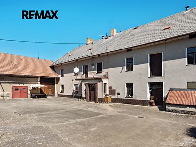 Prodej zemědělské usedlosti 299 m², pozemek 18096 m²