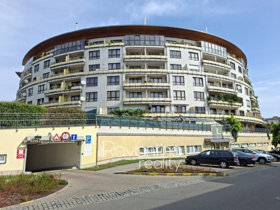 Pronájem garáže 17 m²