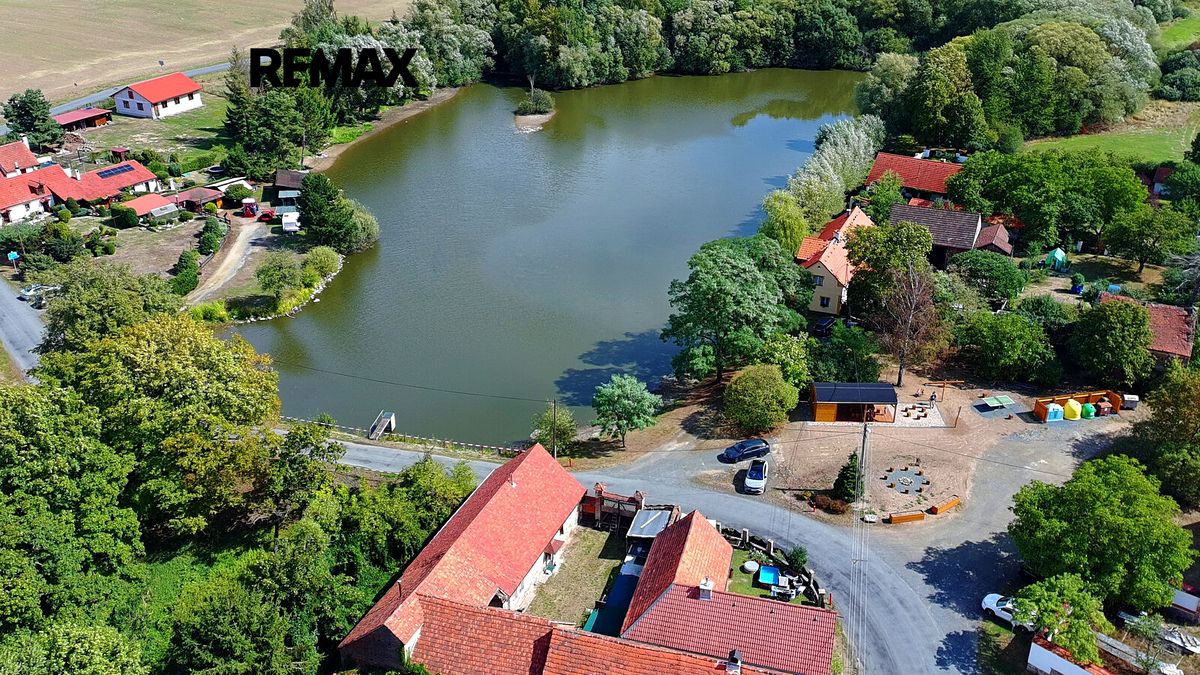 Prodej rodinného domu 120 m², pozemek 424 m² – fotografie 2