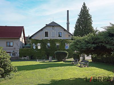 Prodej rodinného domu 400 m², pozemek 677 m²