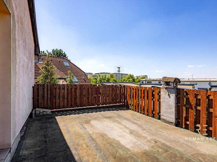 Prodej domu, 306 m² (66 z 85)