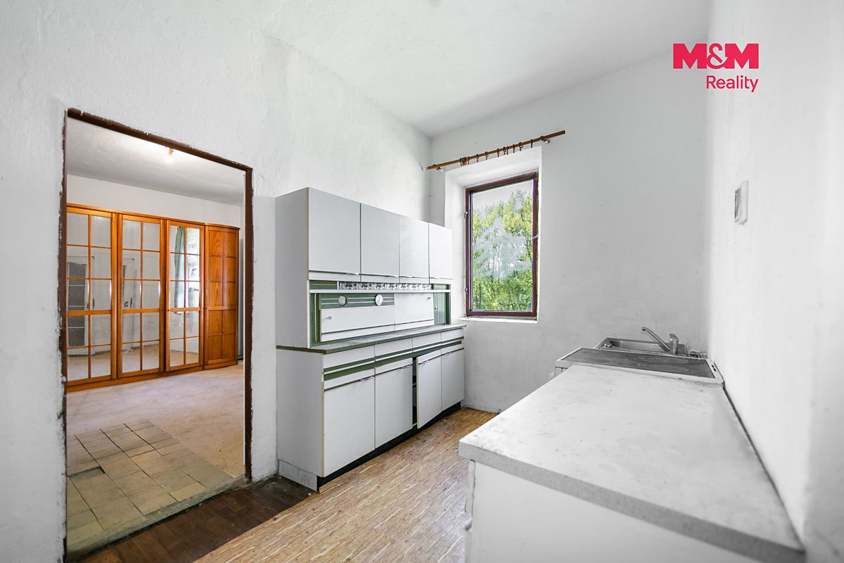 Prodej rodinného domu 149 m², pozemek 14537 m² – fotografie 5